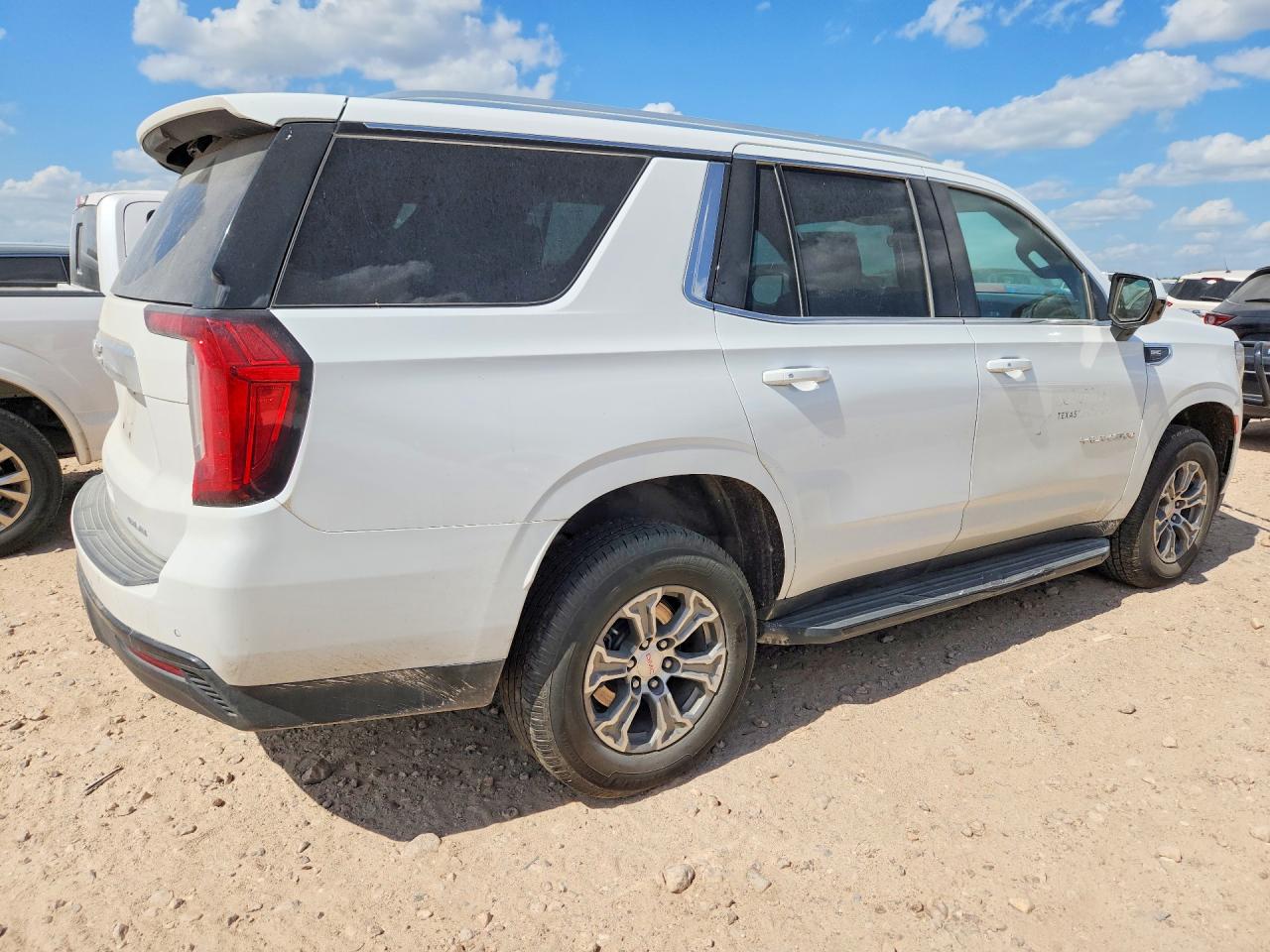 2023 GMC YUKON SLE — снимка 3