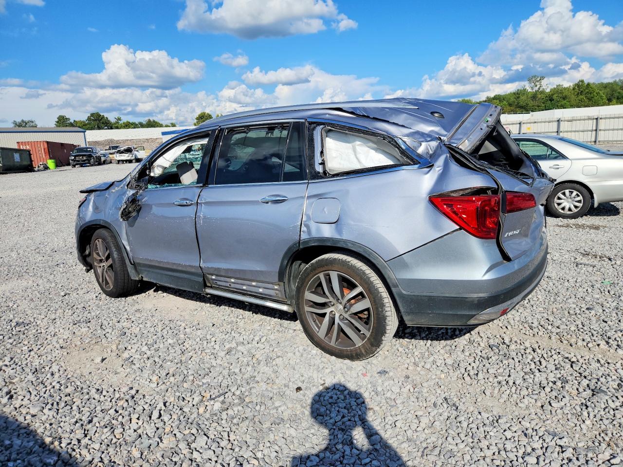2017 HONDA PILOT TOURING — снимка 2