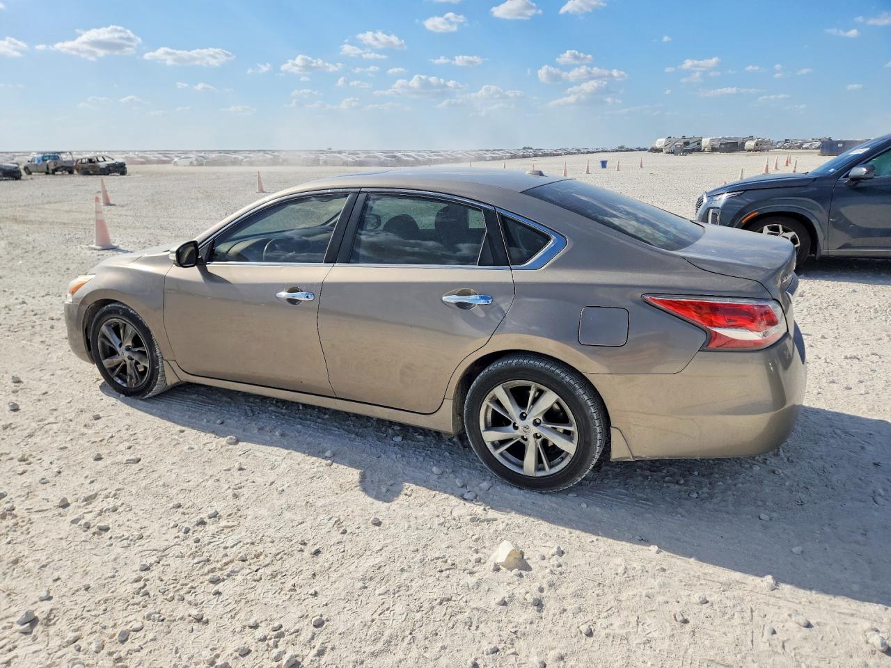 2015 NISSAN ALTIMA 2.5 SL — снимка 2