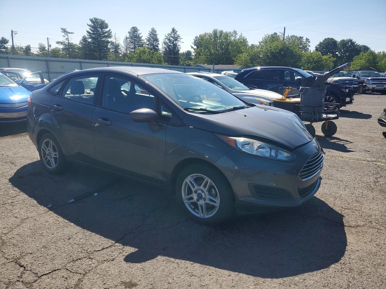 2017 FORD FIESTA SE — снимка 4