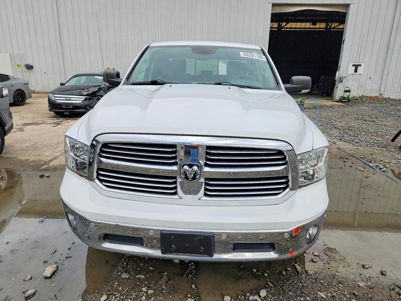 2016 RAM 1500 SLT — снимка 5