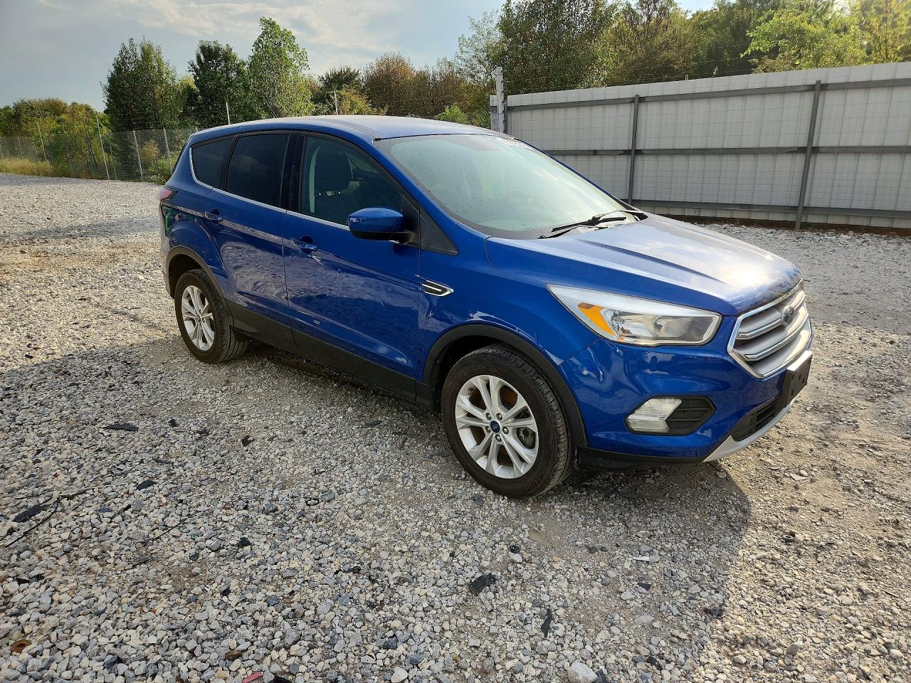 2017 FORD ESCAPE SE — снимка 4
