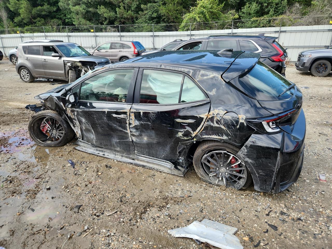 2026 TOYOTA GR COROLLA BASE — снимка 2