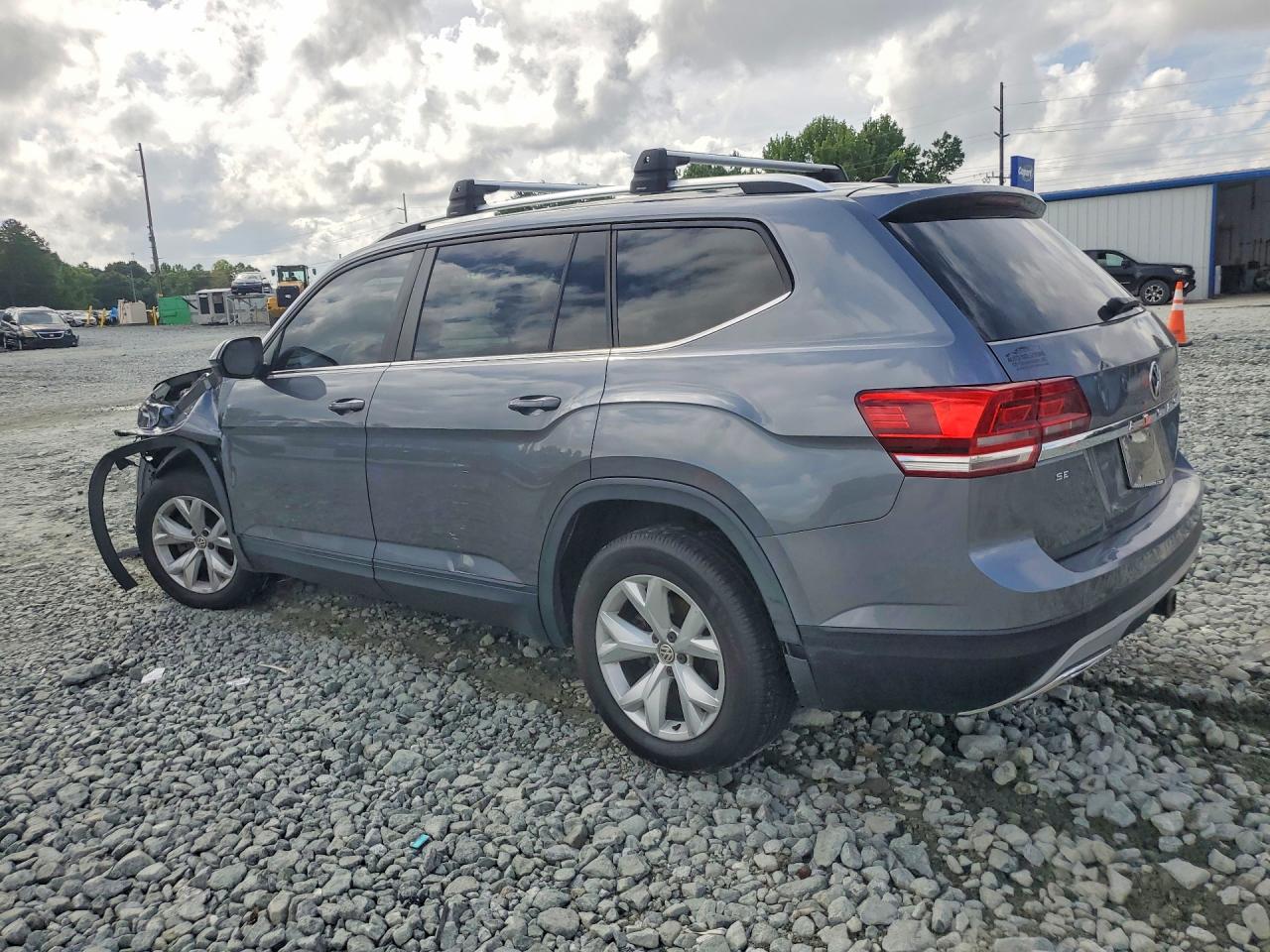 2018 VOLKSWAGEN ATLAS SE — снимка 2