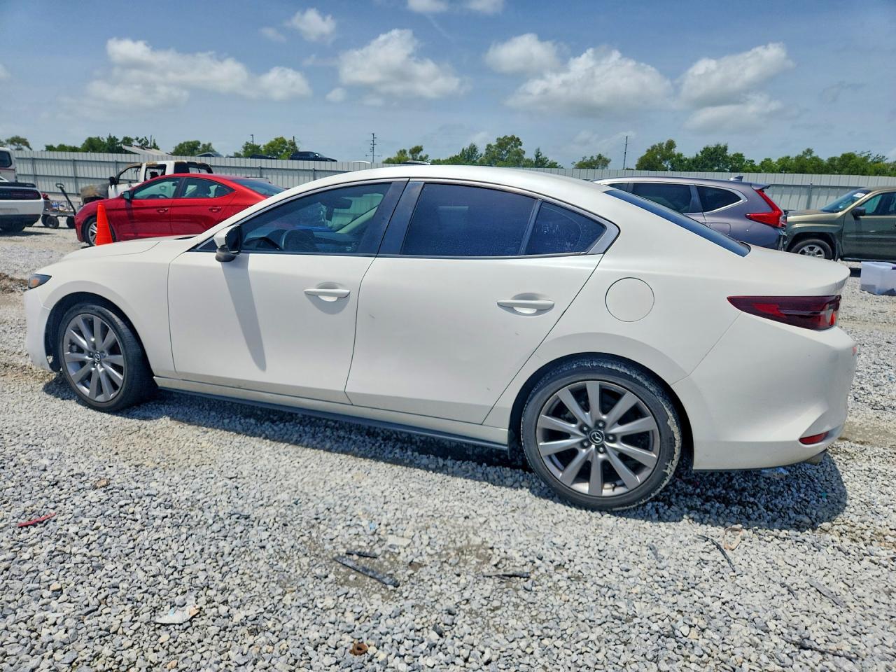2021 MAZDA 3 SELECT — снимка 2