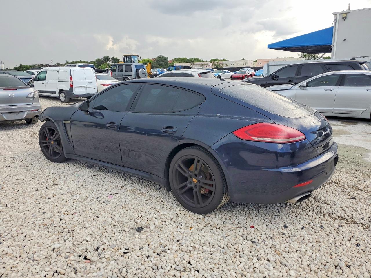 2016 PORSCHE PANAMERA 2 — снимка 2
