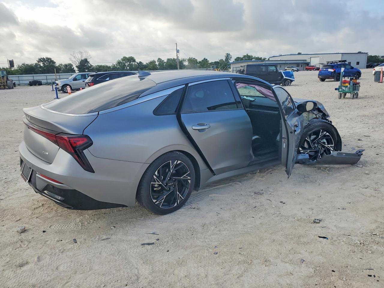 2025 KIA K5 GT LINE — снимка 3