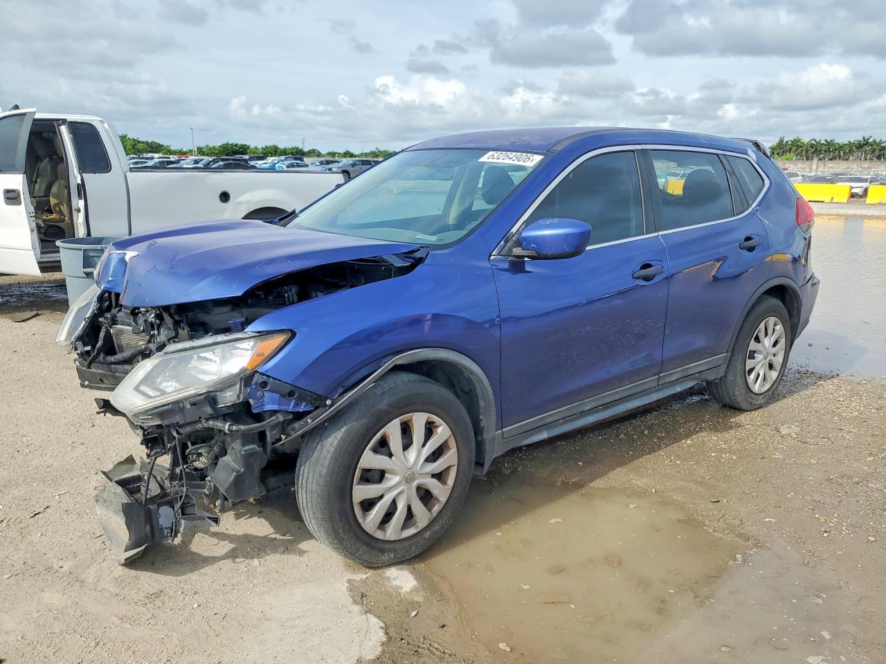 2018 NISSAN ROGUE S