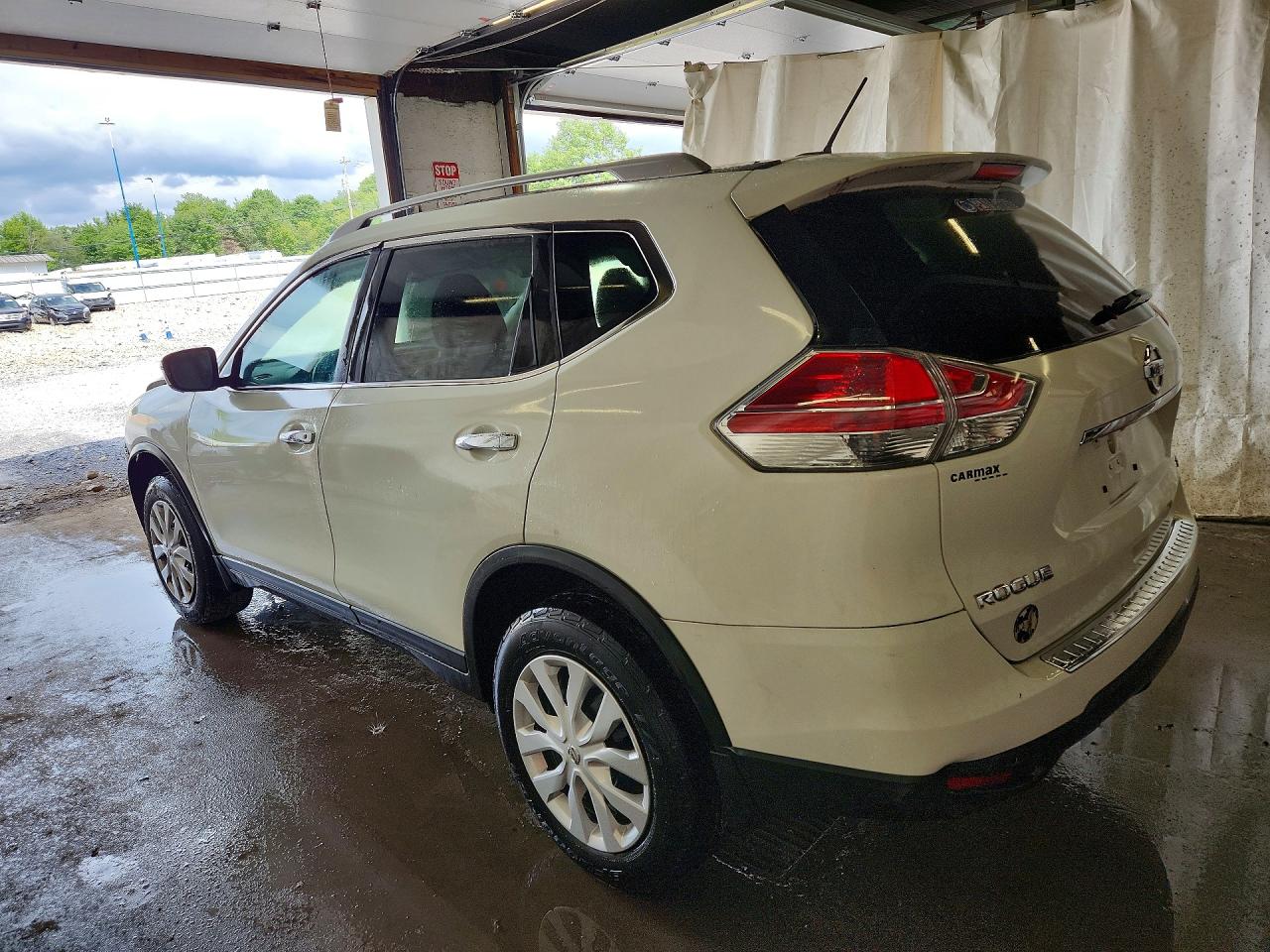 2016 NISSAN ROGUE S — снимка 2