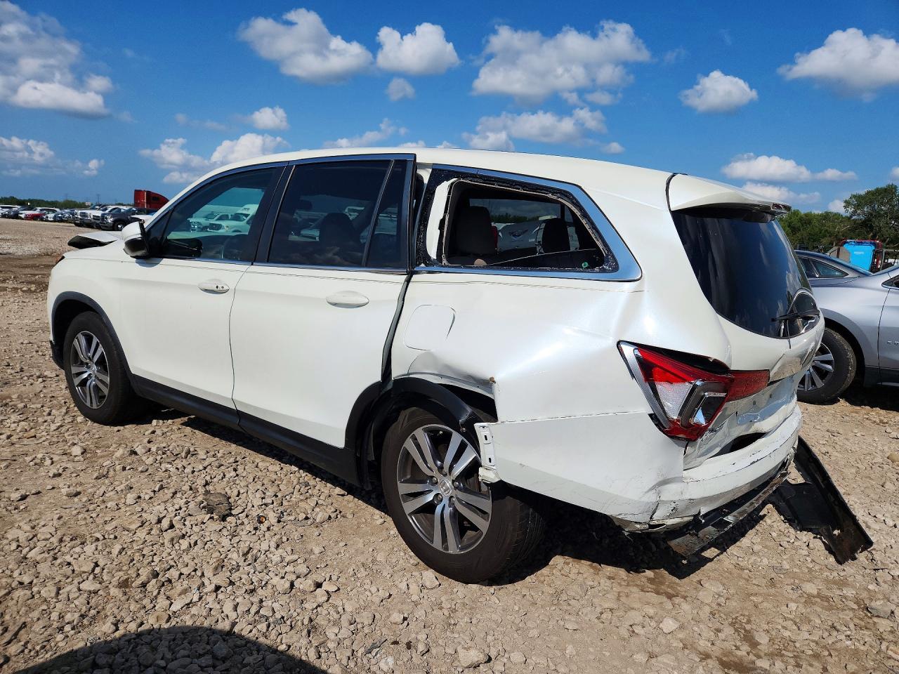 2016 HONDA PILOT EX — снимка 2
