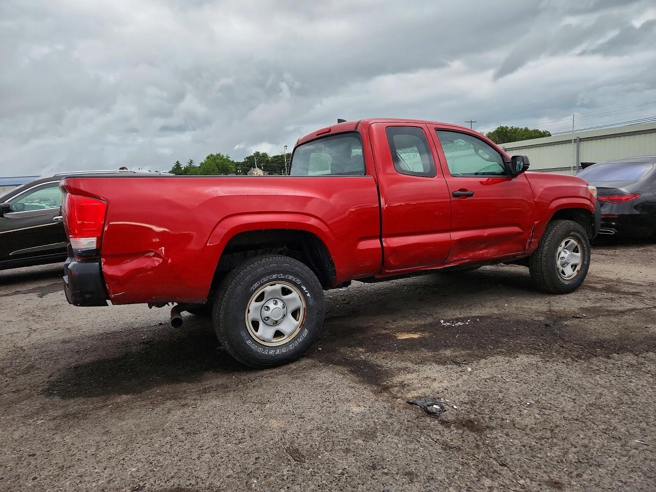 2017 TOYOTA TACOMA SR — снимка 3