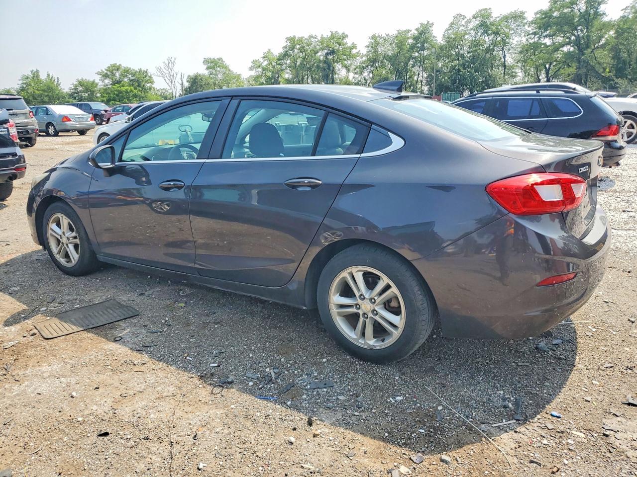 2017 CHEVROLET CRUZE LT — снимка 2