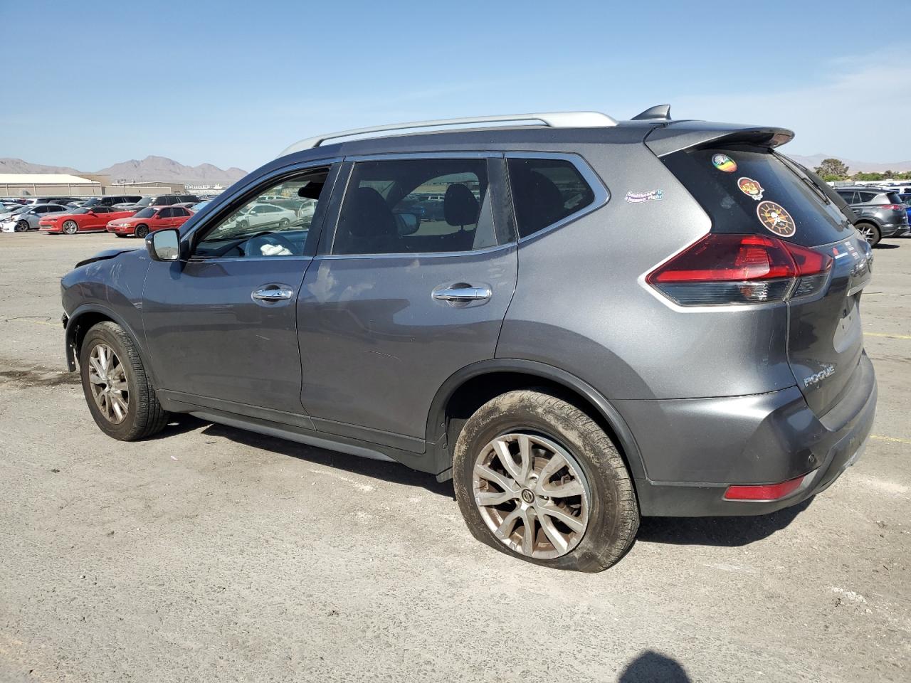 2019 NISSAN ROGUE S — снимка 2