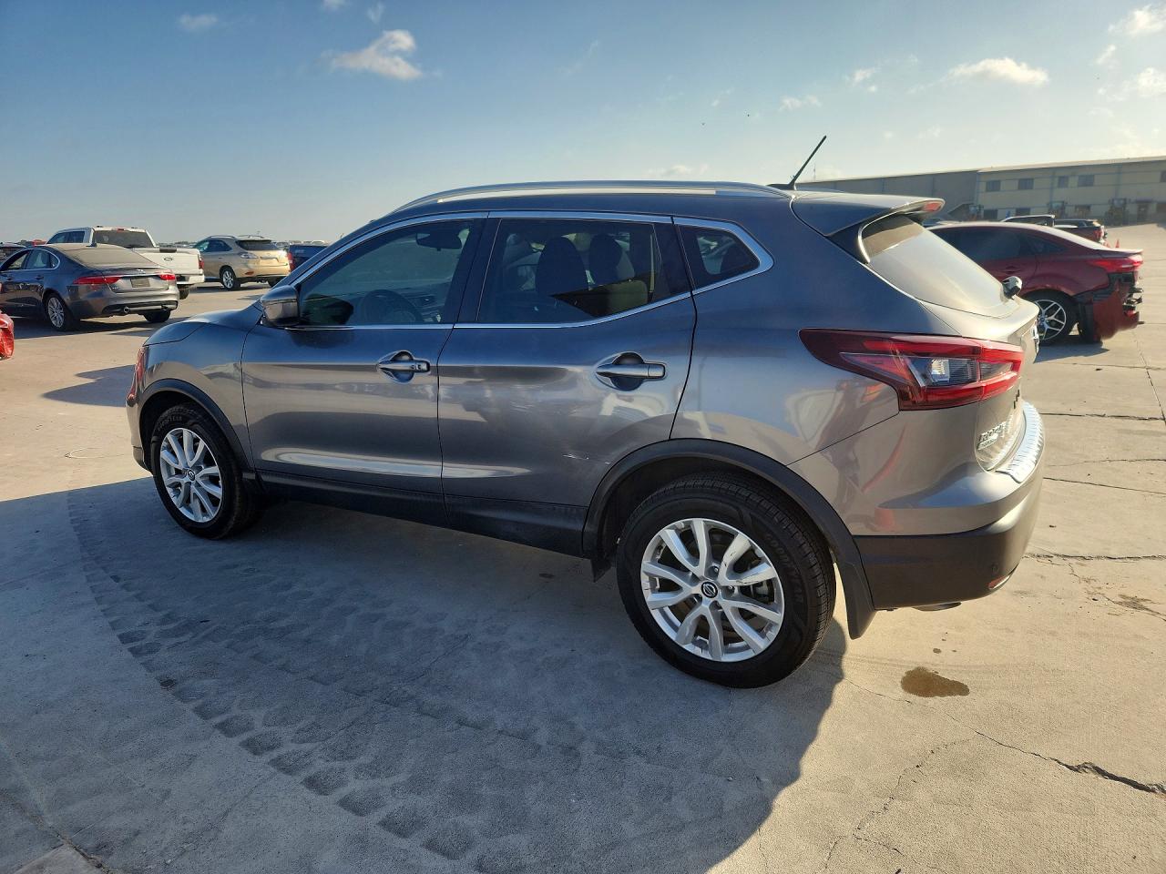 2020 NISSAN ROGUE SPORT SV — снимка 2