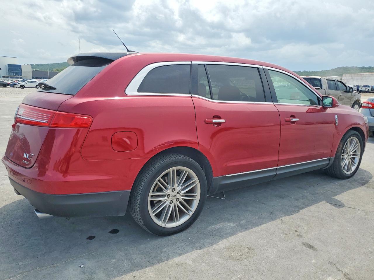 2016 LINCOLN MKT — снимка 3