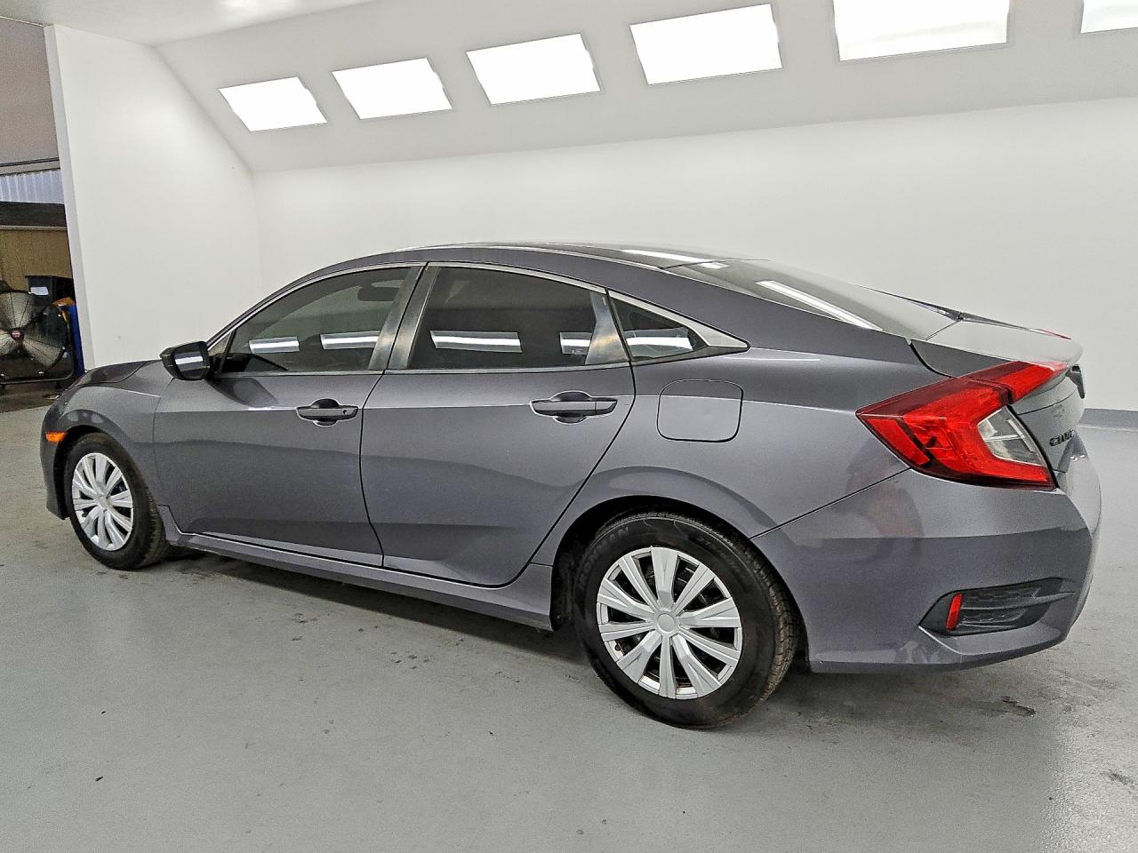 2017 HONDA CIVIC LX — снимка 2