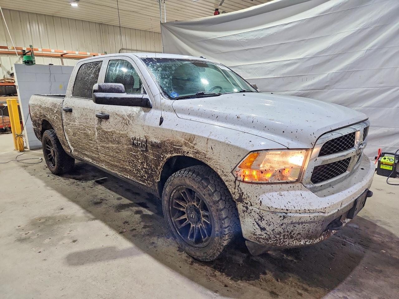 2022 RAM 1500 CLASSIC TRADESMAN — снимка 4