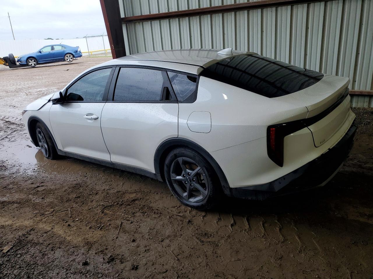 2025 KIA K4 LXS — снимка 2