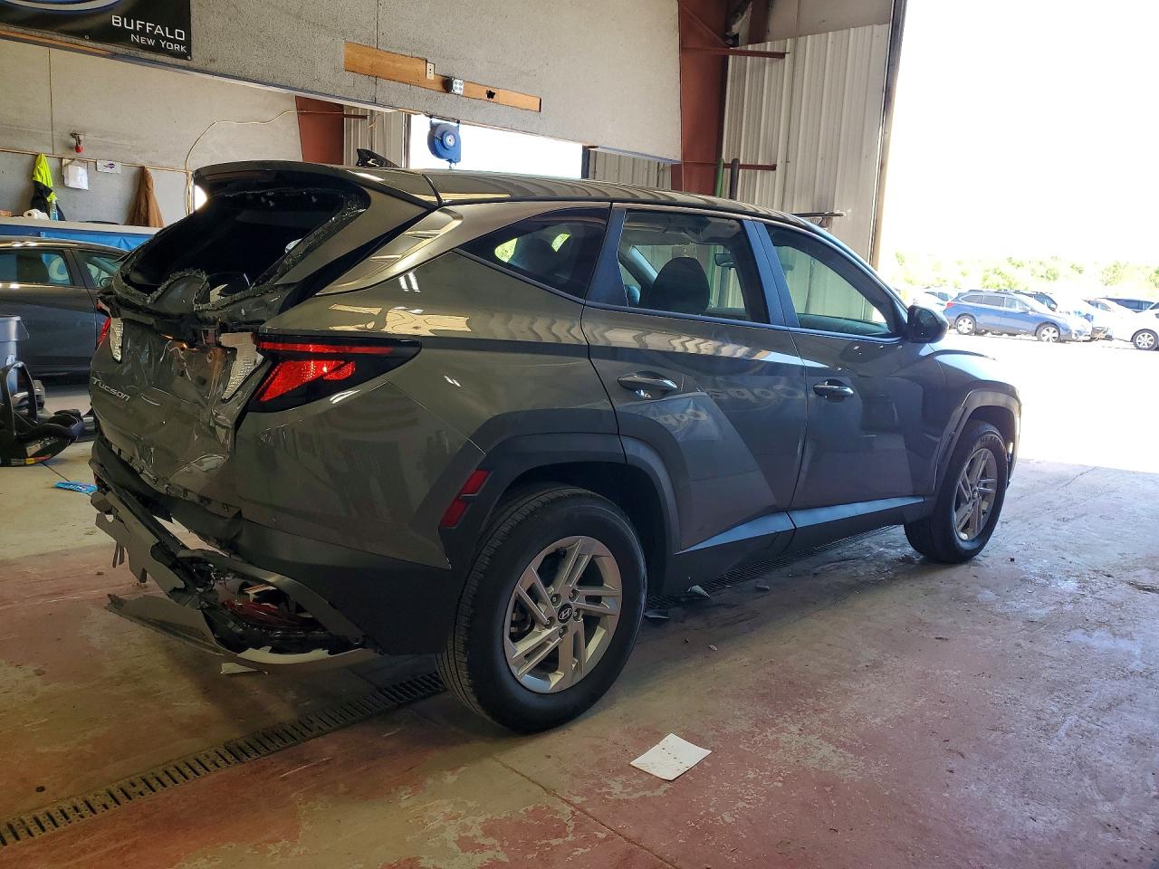 2025 HYUNDAI TUCSON SE — снимка 3