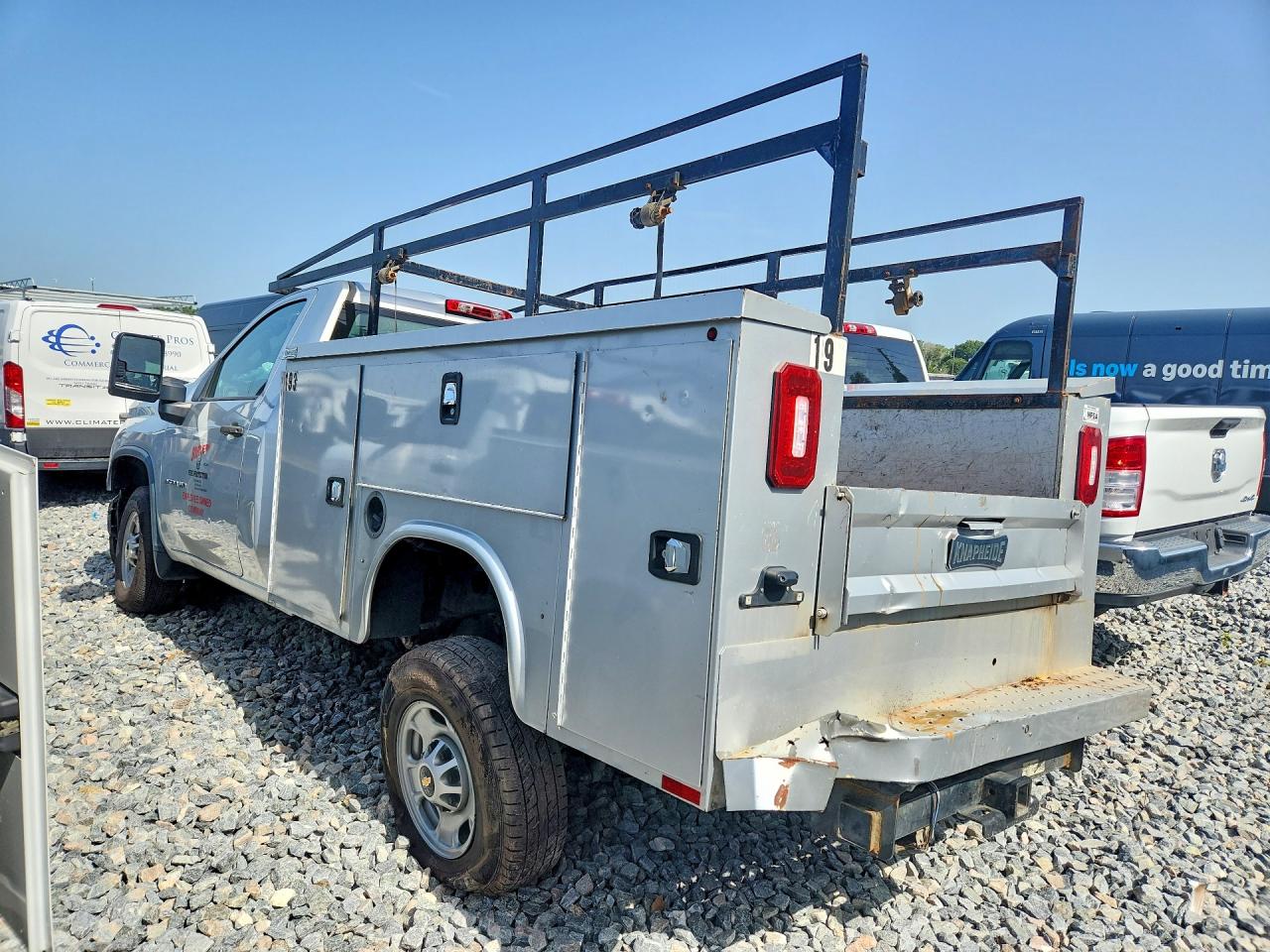 2021 CHEVROLET SILVERADO C2500 HEAVY DUTY — снимка 2