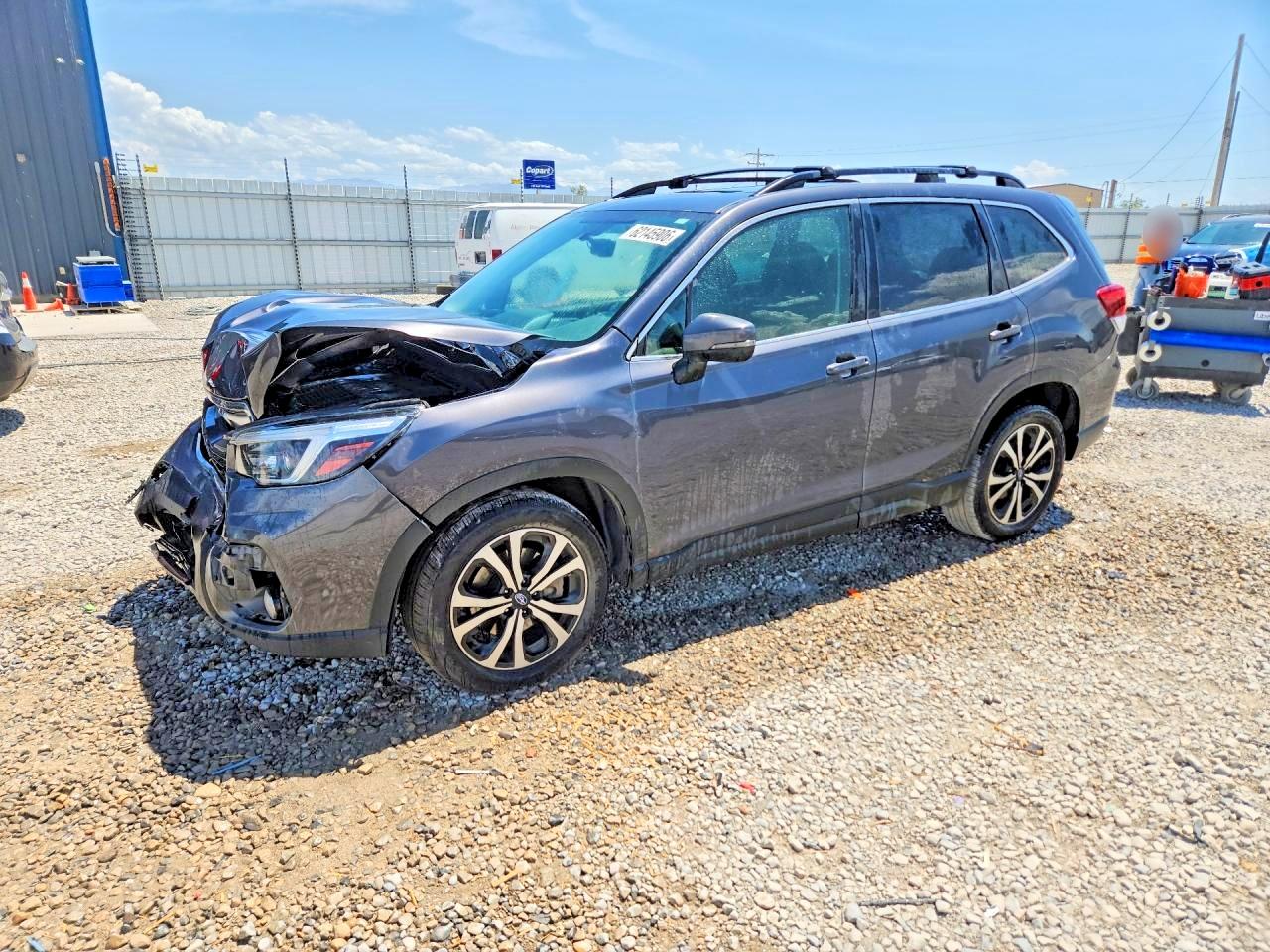 2021 SUBARU FORESTER LIMITED