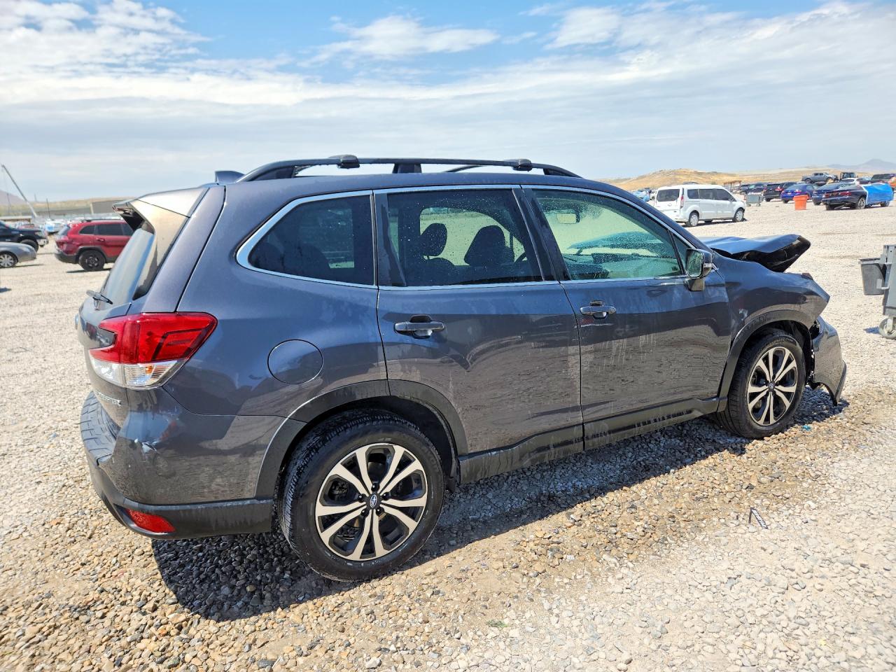 2021 SUBARU FORESTER LIMITED — снимка 4