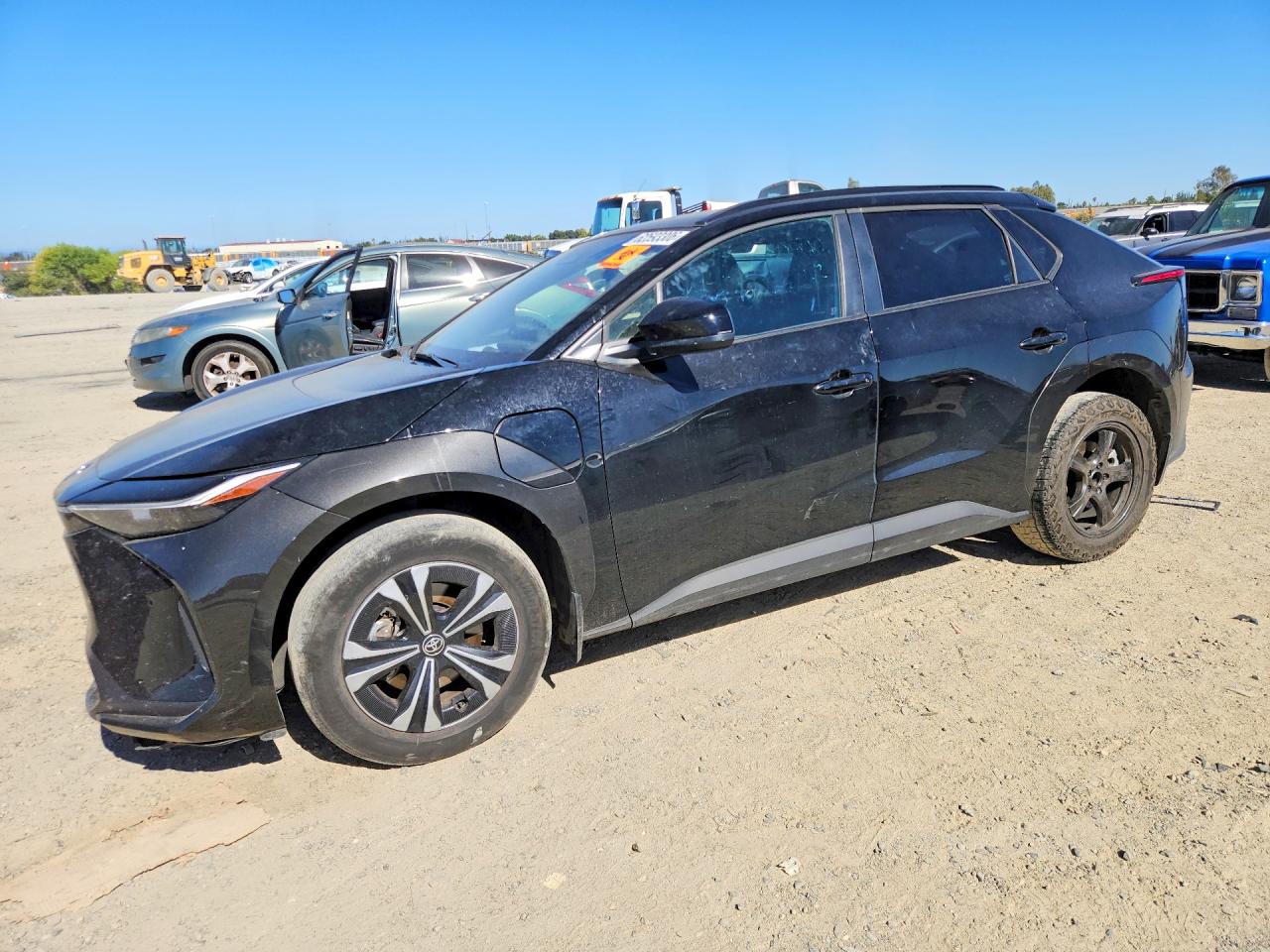 2025 TOYOTA BZ4X XLE