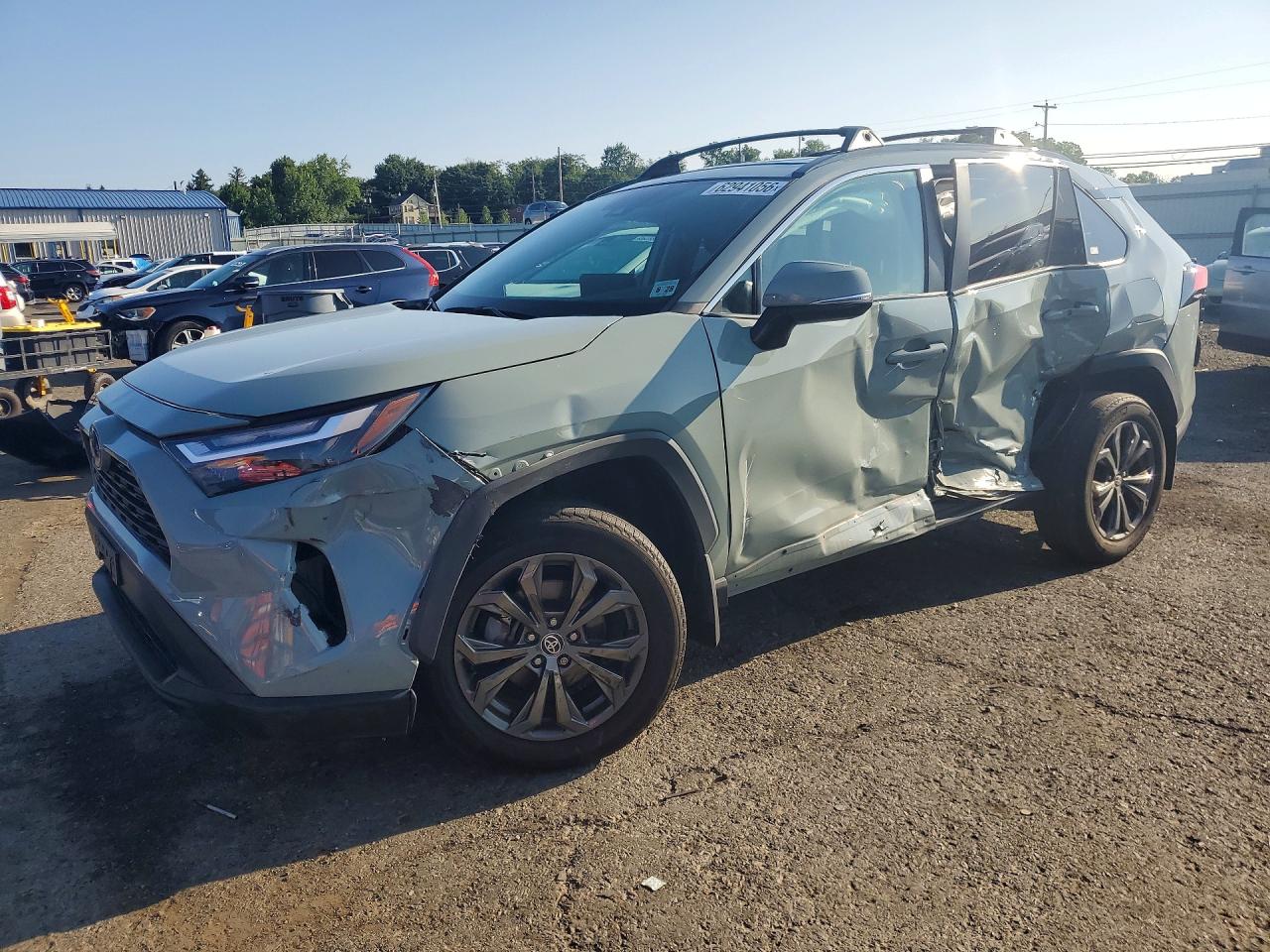 2023 TOYOTA RAV4 XLE PREMIUM