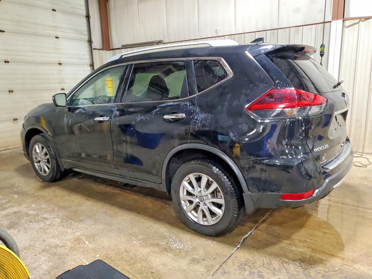 2018 NISSAN ROGUE SV — снимка 2