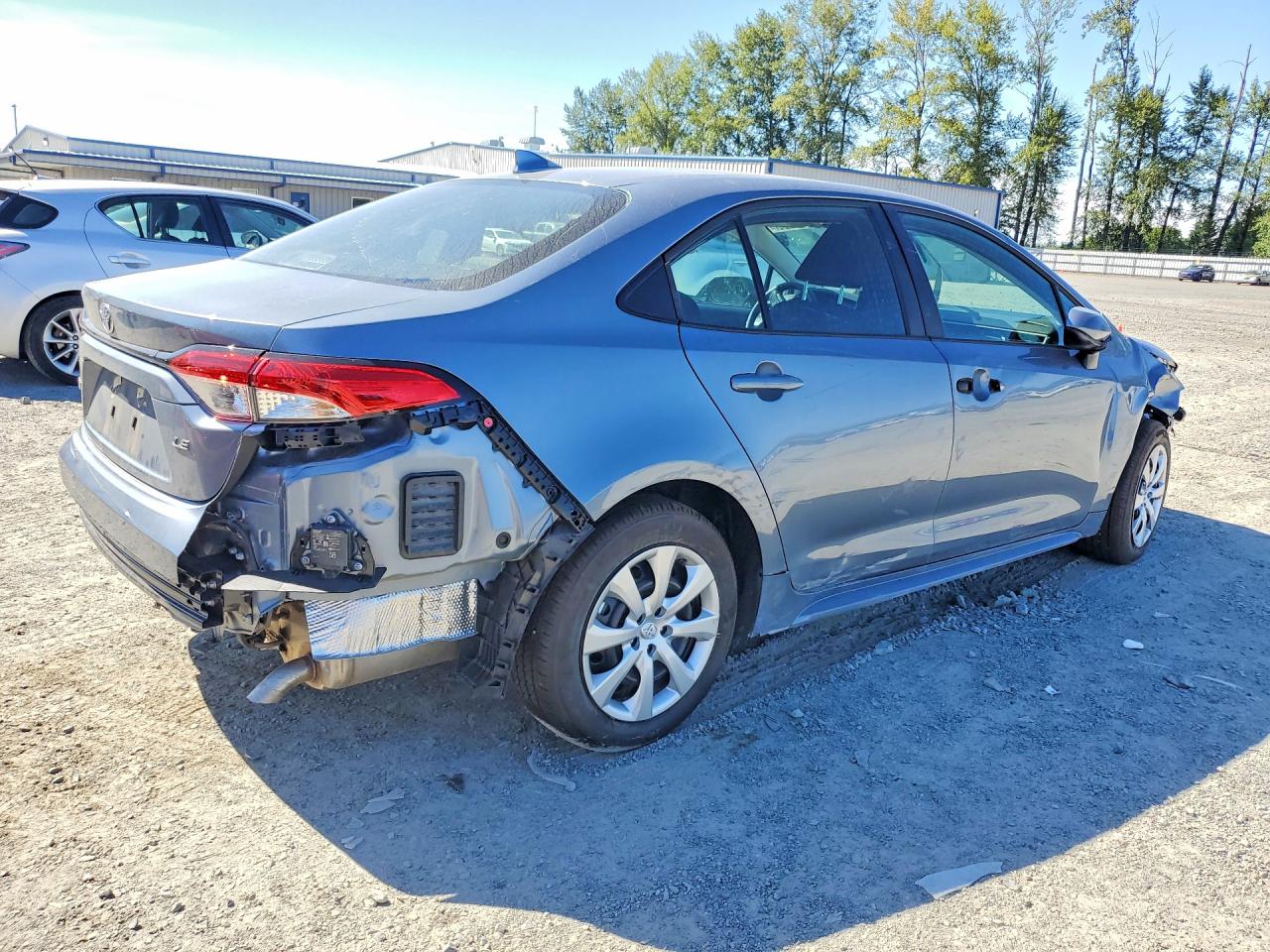 2026 TOYOTA COROLLA LE — снимка 3