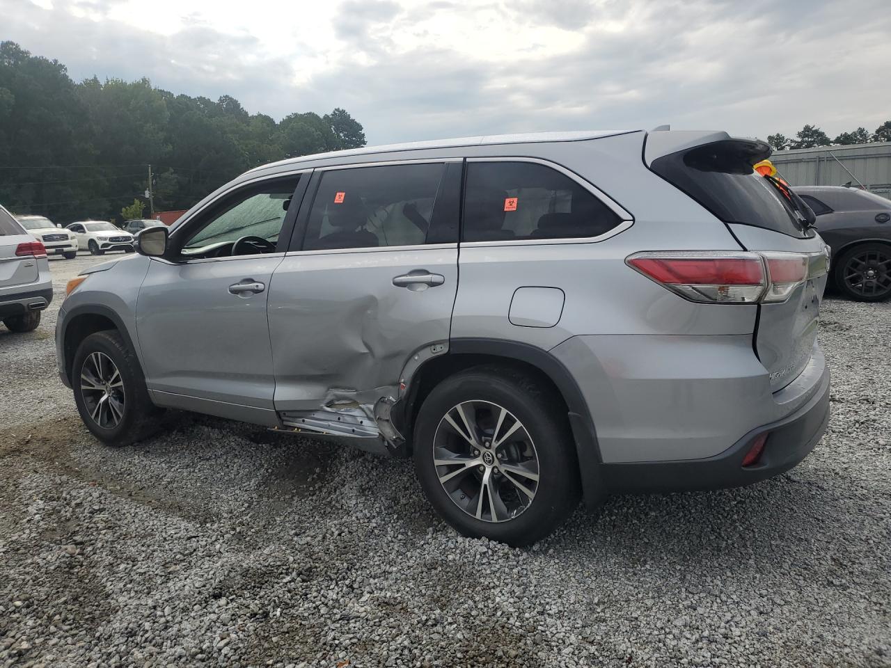 2016 TOYOTA HIGHLANDER XLE — снимка 3