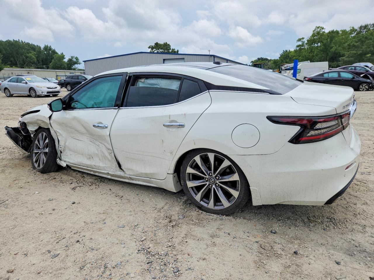 2021 NISSAN MAXIMA PLATINUM — снимка 2