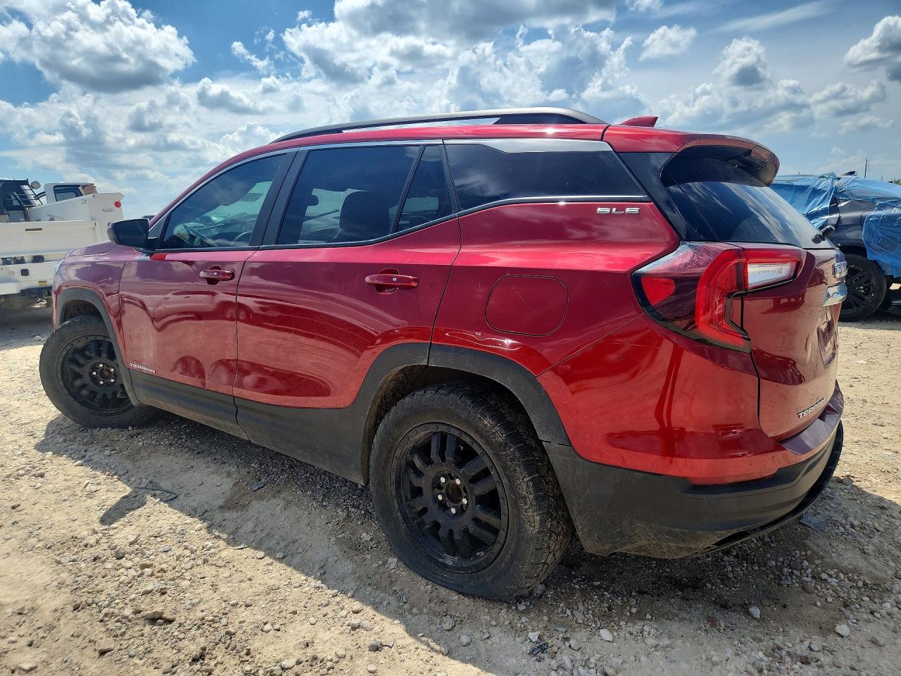 2022 GMC TERRAIN SLE — снимка 2