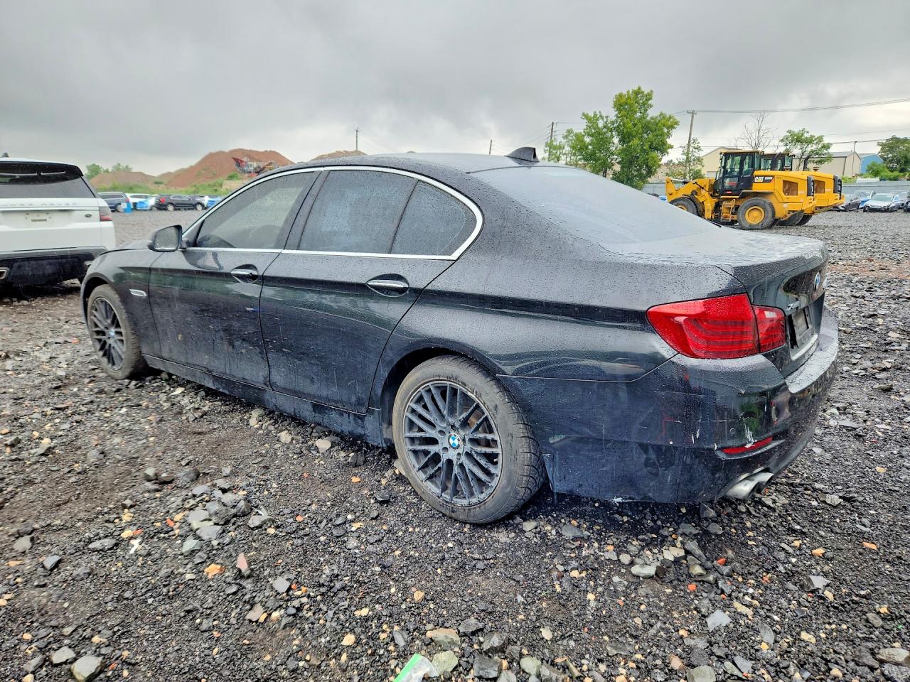 2015 BMW 528 XI — снимка 2