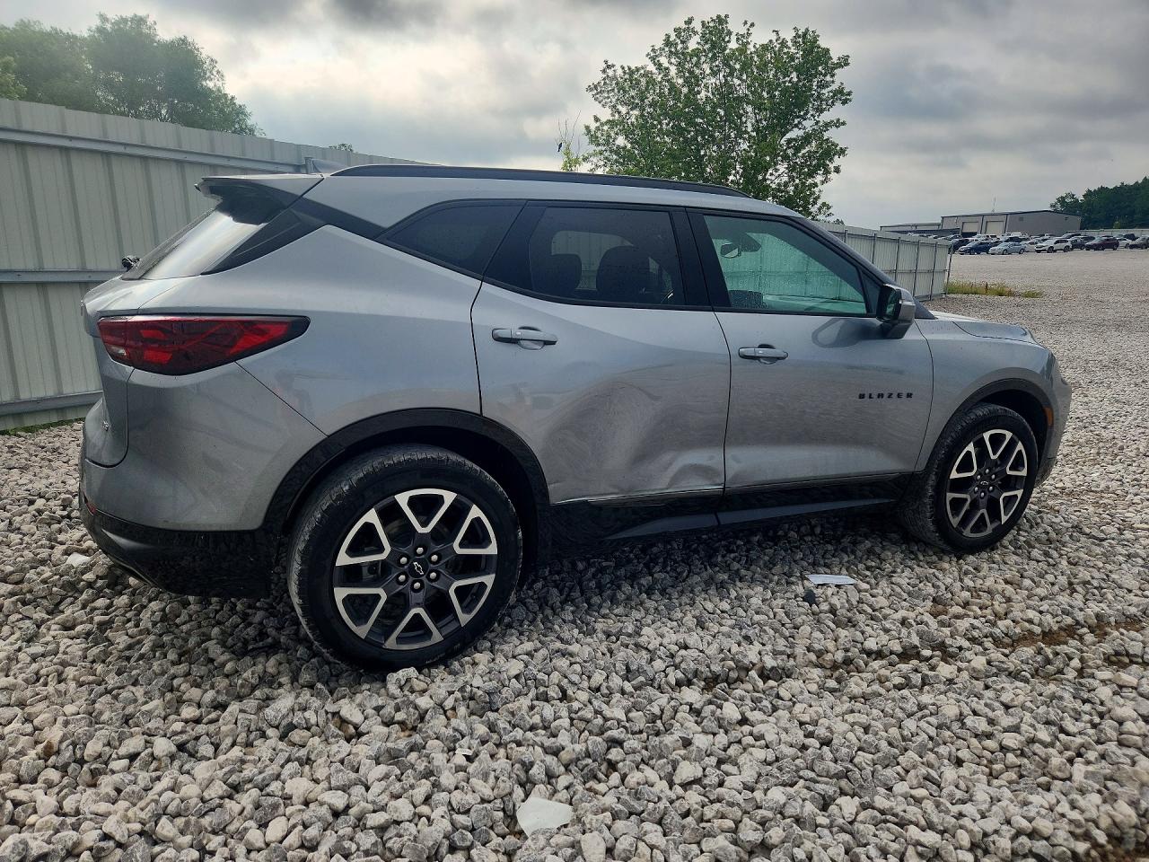 2025 CHEVROLET BLAZER RS — снимка 3