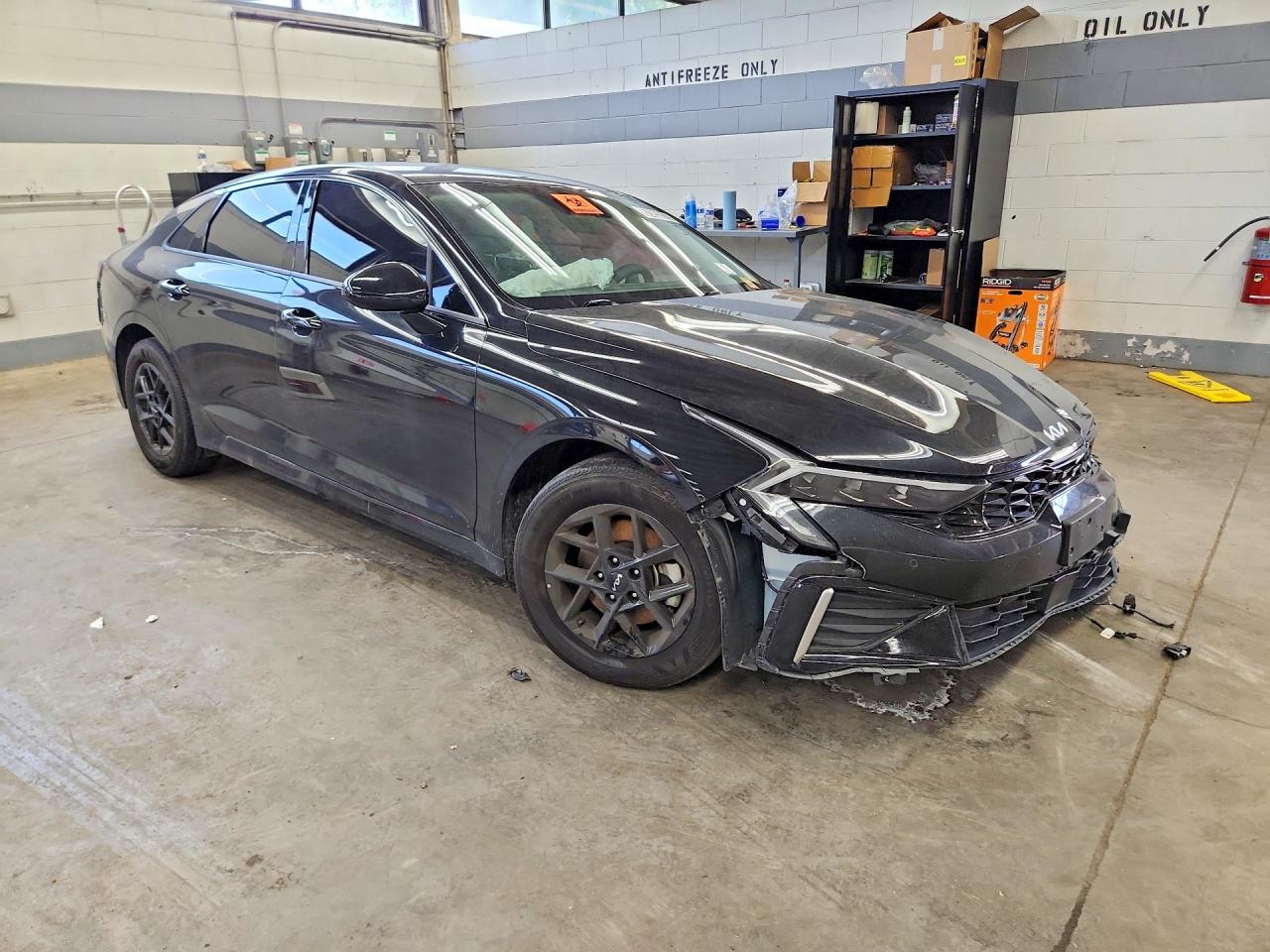 2025 KIA K5 LXS — снимка 4