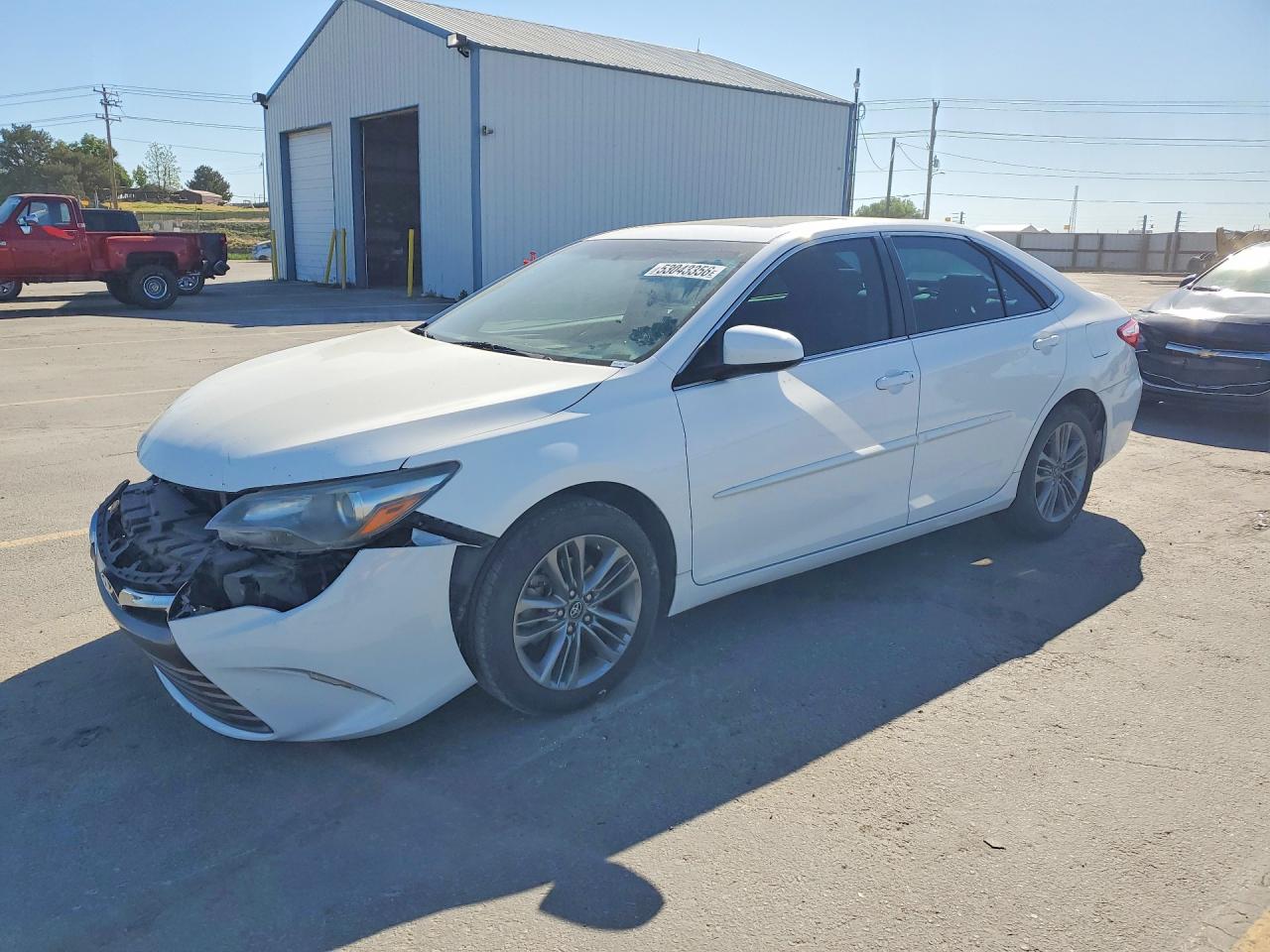 2016 TOYOTA CAMRY SE