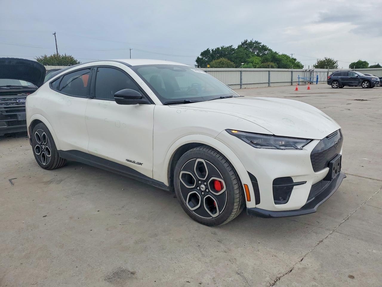 2021 FORD MUSTANG MACH-E GT — снимка 4