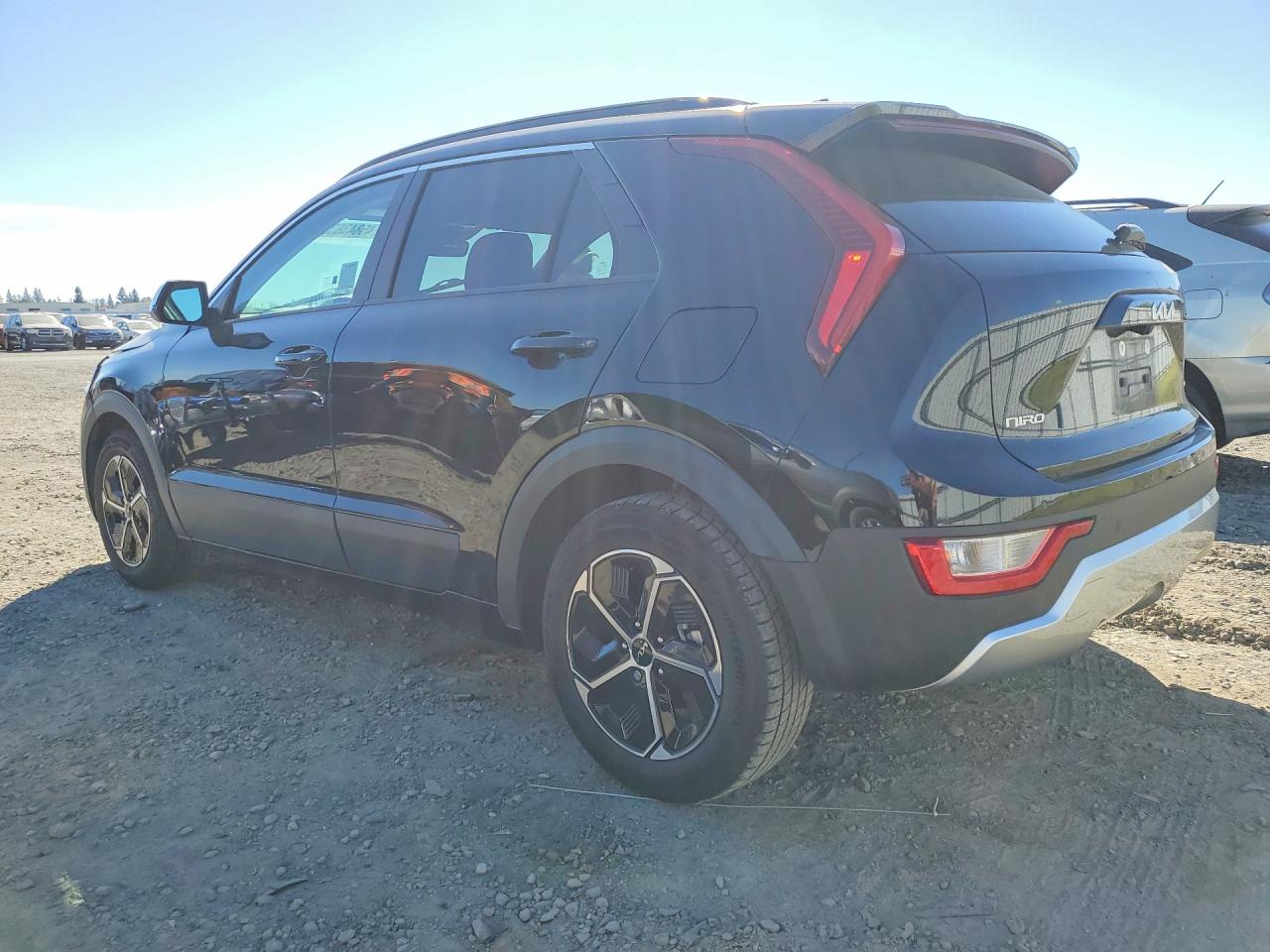 2024 KIA NIRO EX — снимка 2