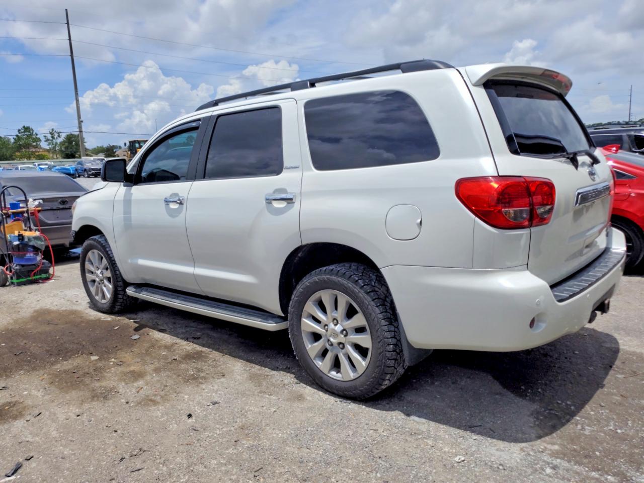 2016 TOYOTA SEQUOIA PLATINUM — снимка 2