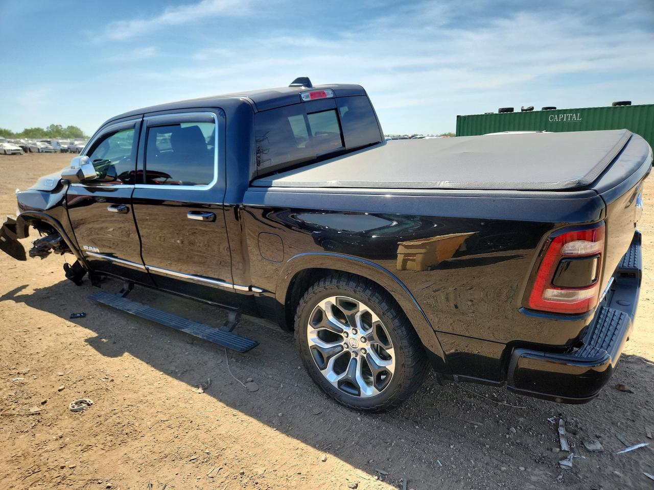 2019 RAM 1500 LIMITED — снимка 2