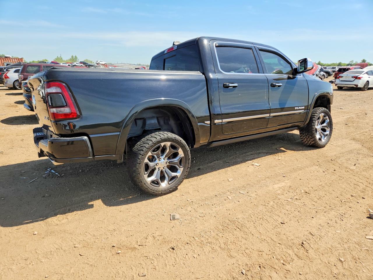 2019 RAM 1500 LIMITED — снимка 3