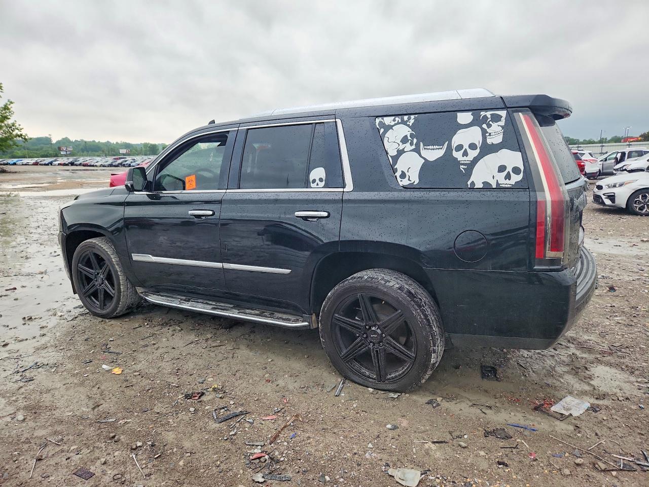 2016 CADILLAC ESCALADE LUXURY — снимка 2