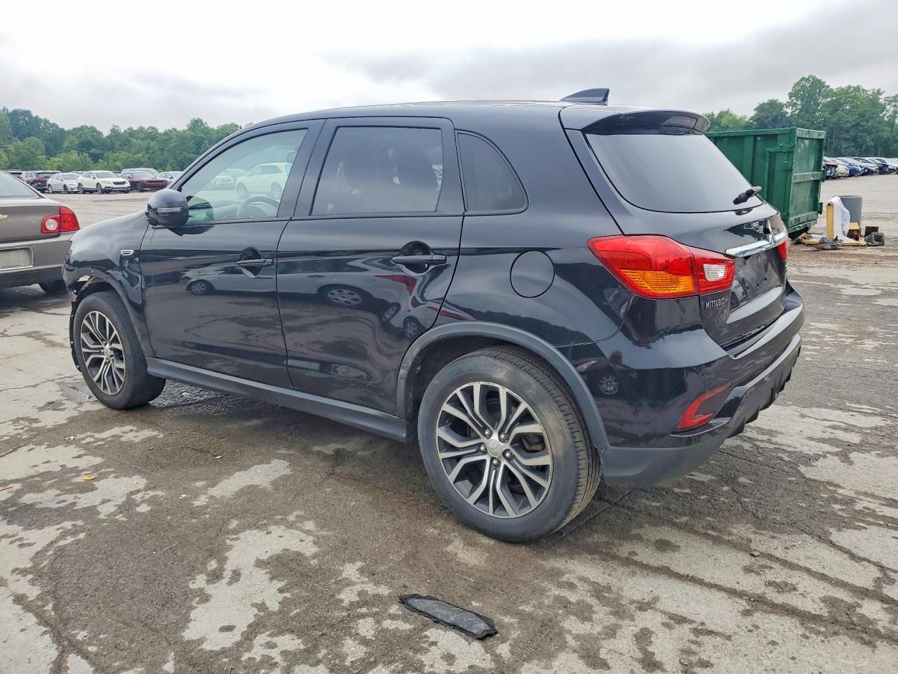 2019 MITSUBISHI OUTLANDER SPORT ES — снимка 2