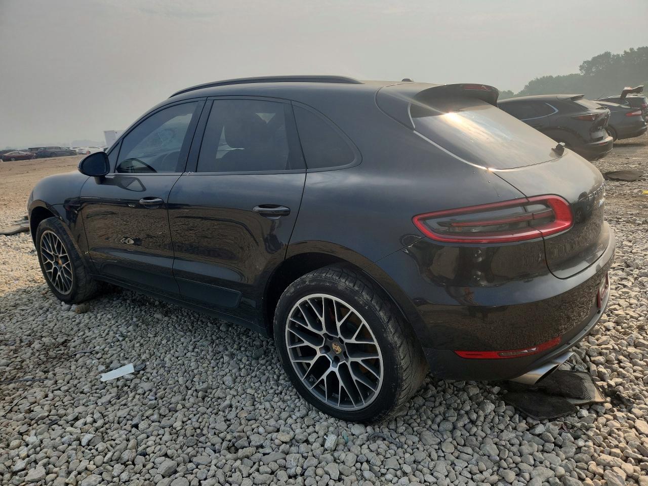 2016 PORSCHE MACAN S — снимка 2