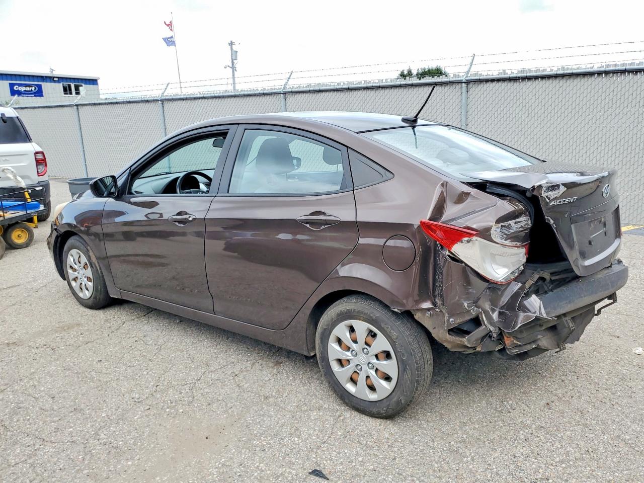 2015 HYUNDAI ACCENT GLS — снимка 2
