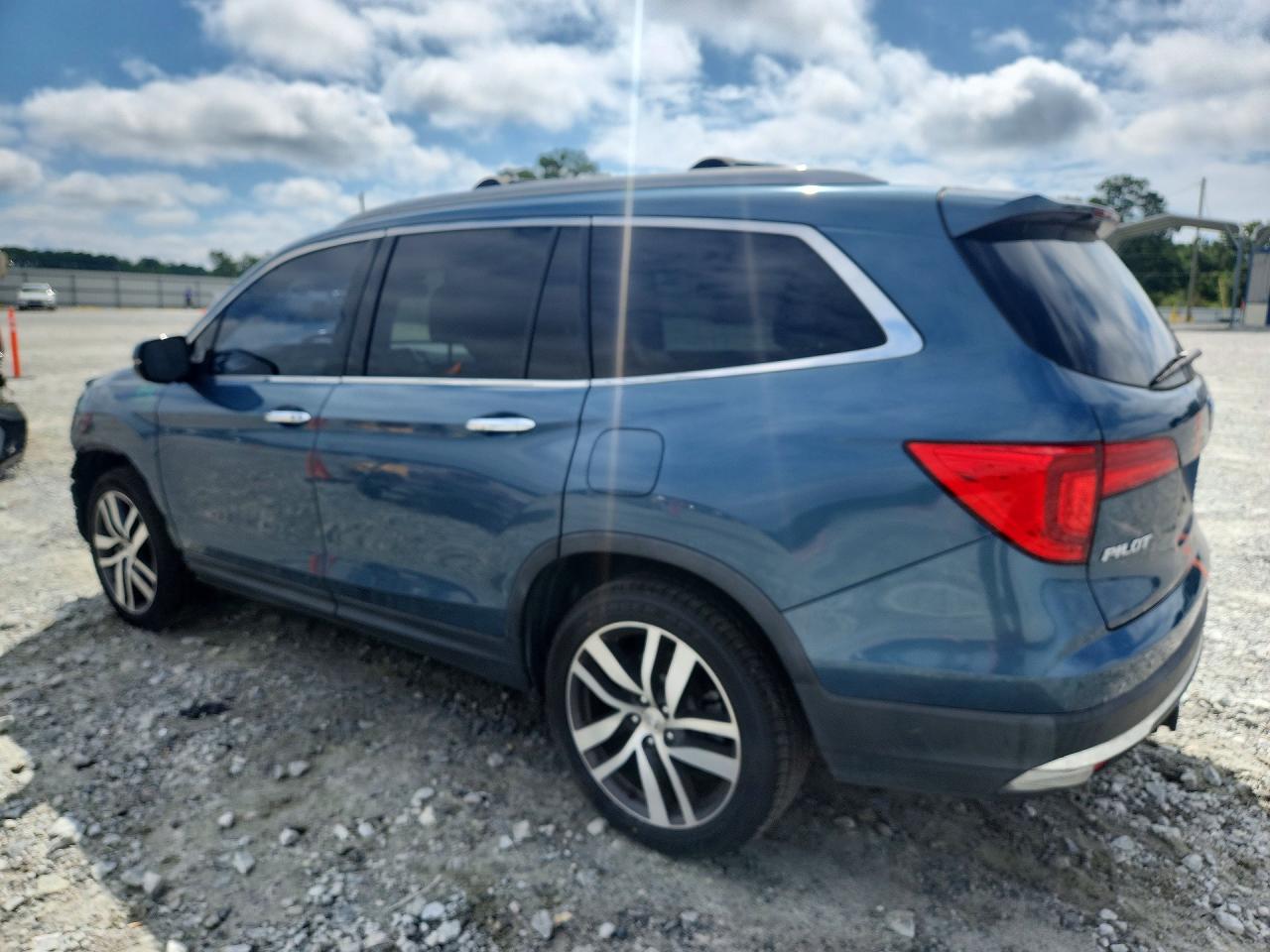 2016 HONDA PILOT ELITE — снимка 2
