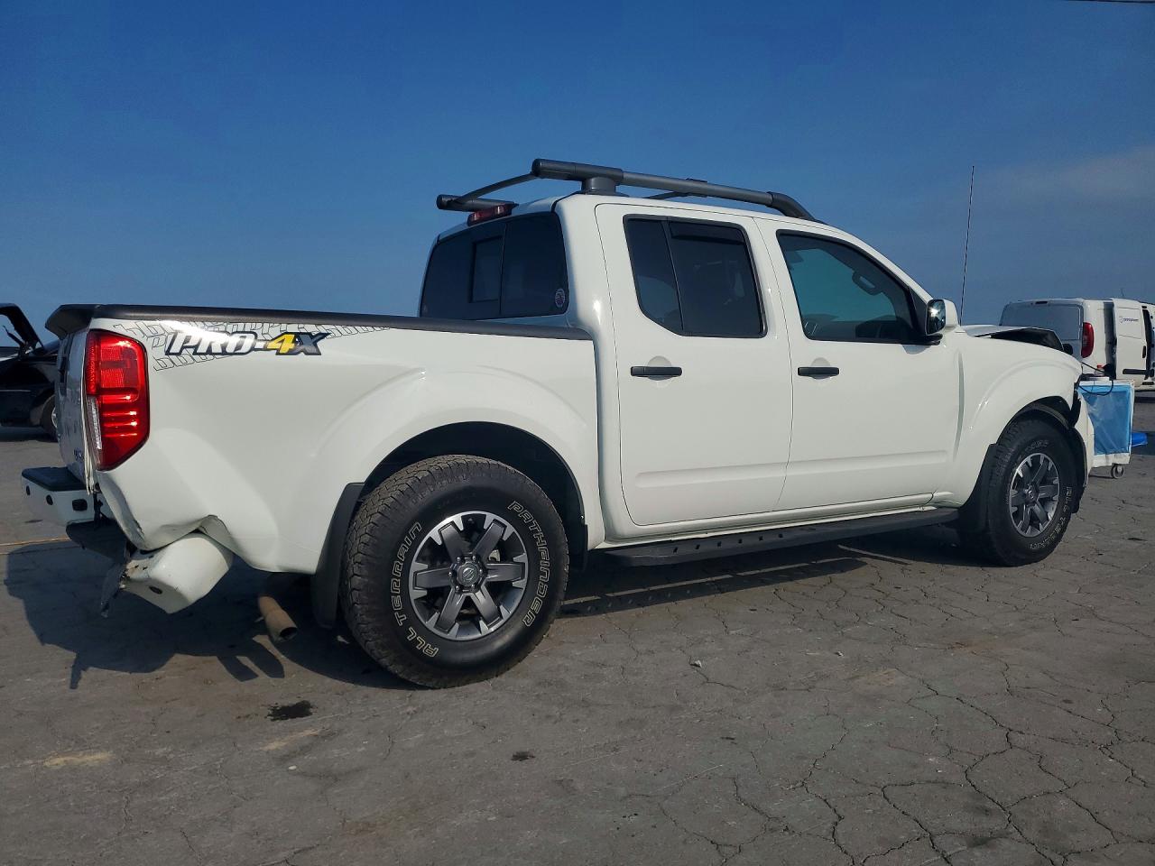 2018 NISSAN FRONTIER PRO-4X — снимка 3