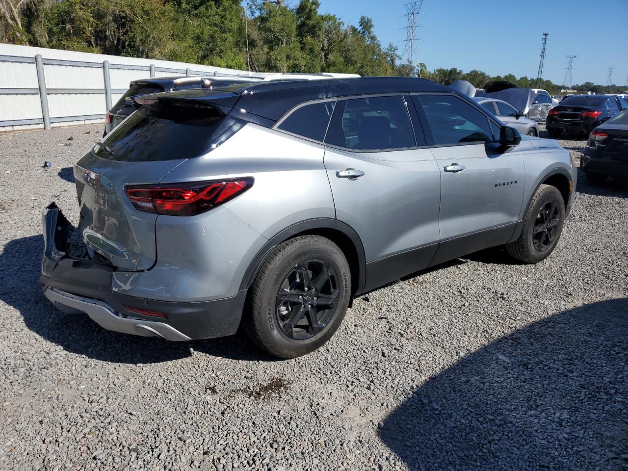 2025 CHEVROLET BLAZER 2LT — снимка 3