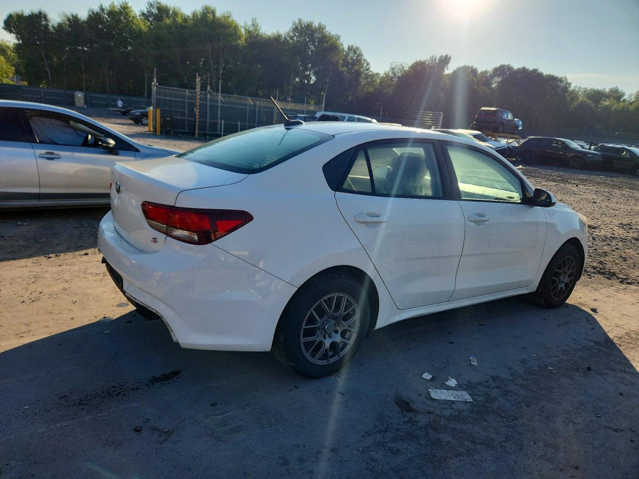 2018 KIA RIO S — снимка 3